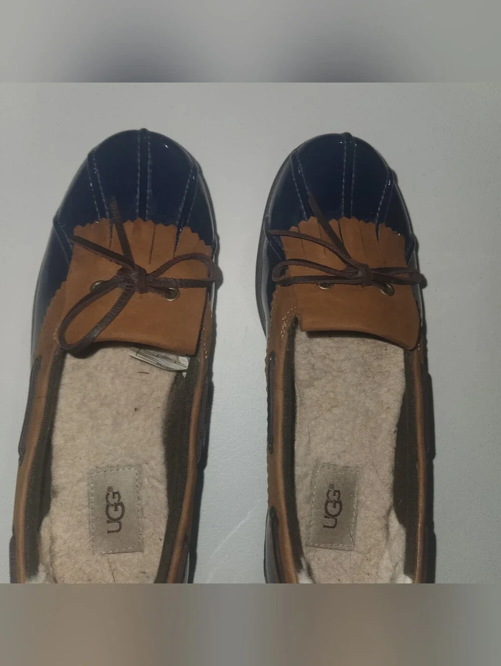 UGG Haylie Low Top Rain Shoes Size 10
